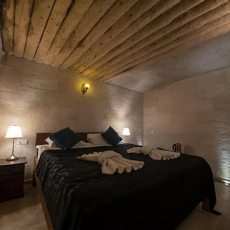 Tabal Cave Hotell 2*
