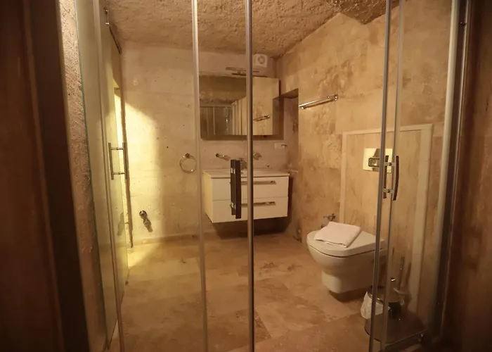 Tabal Cave Üçhisar